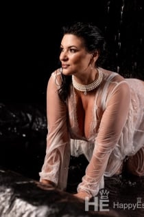 Maria, vârsta 43