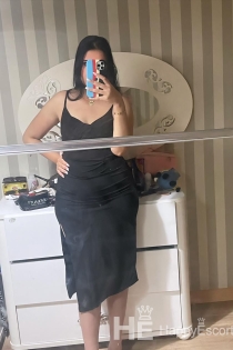 Maryam, 21 ετών, Κωνσταντινούπολη / Τουρκία Συνοδοί - 3