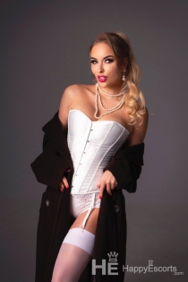 Andželīna, 23 gadi, Parīze/Francija Eskorts — 4