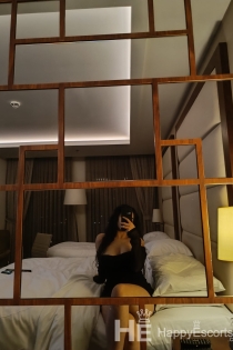 Selin, Yaş 25, İstanbul / Türkiye Eskortlar - 1