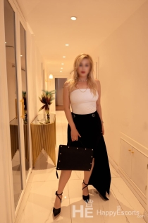 Alissaa, 37 éves, Szófia/Bulgária kísérők – 2