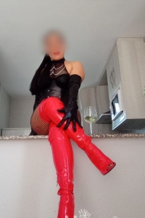 Puan Angela, Umur 30, Pengiring Benidorm / Sepanyol - 6