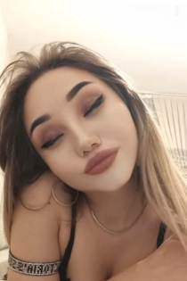 Melisa, 20 éves, Isztambul/Törökország kísérők – 4