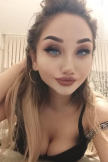 Melisa, 20 éves, Isztambul/Törökország kísérők – 5