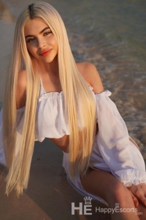 Christina, 20 let, Dubaj / Escort SAE - 2