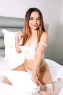 Dilara, Yaş 22, Cannes / Fransa Eskortlar - 1