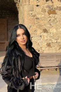 Hella, Age 24, Escort in Istanbul / Turkey - 1