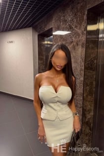 Sarrah, 29 ani, Bucuresti / Romania Escorte - 5