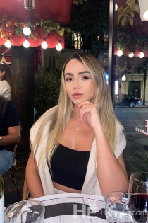 Kiara, 24 años, Escorts Roma / Italia - 7
