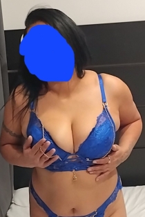 Raluca, 37 let, Bukurešť / Rumunsko Eskorty – 2