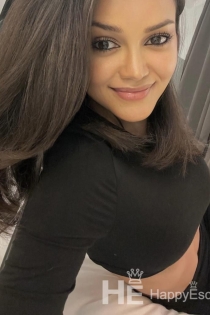 Sara, Miaka 28, Zurich / Uswizi Wasindikizaji - 1