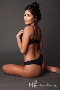 Mira, Alter 24, Escort in Amsterdam / Niederlande - 2