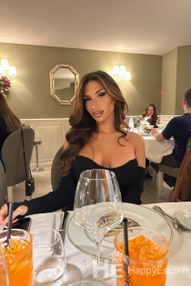 Fulvia, 24 años, Escorts París / Francia - 5