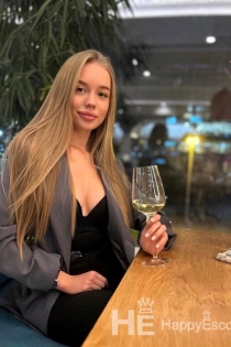 Ariadna, 23 de ani, Istanbul / Turcia Escorte - 2