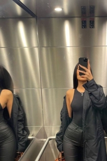 Outcall Viviene, Age 29, Escort in Düsseldorf / Germany - 3