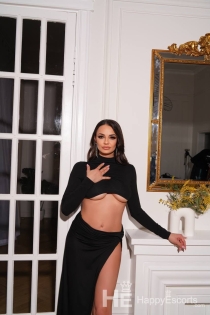 Alisa, 23 éves, Párizs/Franciaország Escorts – 8