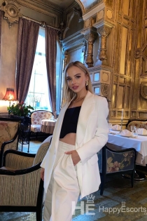 Angelina VIP, 20 jaar, escorts in Krakau/Polen - 3