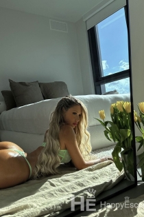 Tinna, 28 anni, Milano / Italia Escort - 7