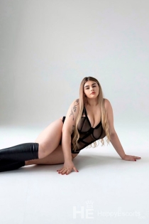 Cleopatra, Age 21, Escort in Dubai / UAE - 5