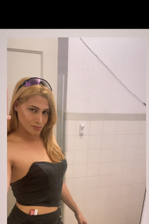 Alicia Oliveira, 24&nbsp;gadi, Parīze/Francija Eskorts&nbsp;— 5
