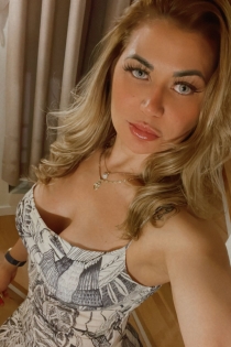 Sarah Miller Brazilian, Age 27, Escort in London / United Kingdom - 1