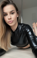 Antonia, Alter 23, Escort in Köln / Deutschland