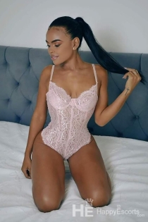 Johanna, 25, Lontoo / Iso-Britannia Escorts - 5