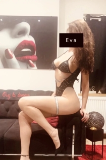 Eva, 33 let, Bordeaux / France Escorts - 1