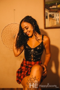 Rafaella Tatto, 23 anos, Rio de Janeiro / Brasil Acompanhantes - 1