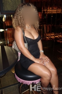 Esmeralda, Usia 26, Benidorm / Pengawal Spanyol - 3