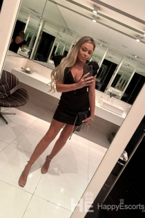 Helen, 27, Dubai / UAE Escorts - 5