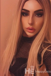 Marta, 26 let, Jerevan / Arménie doprovod - 2