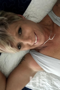 Miss Hollie, Alter 51, Escort in Columbus OH / USA - 1