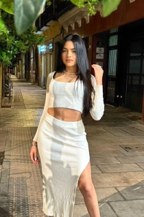 Luna, 20 ans, Málaga / Espagne Escortes - 1