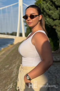 Jani, Alter 21