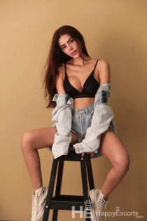 Marie, Yaş 24, Dubai / BAE Escortları - 3
