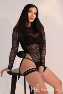 Mercedes, Age 25, Escort in Dubai / UAE - 6