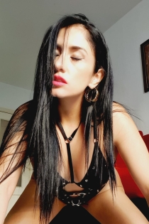 Veronica, Age 33, Escort in Cergy / France - 4