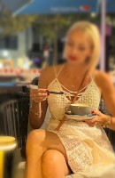 Amanda, Age 29, Escort in Düsseldorf / Deutschland