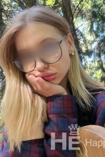 Monika, 19 let, Moskva / Rusko Doprovod - 1
