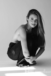 Lilian, 28 let, Madrid / Španělsko Doprovod - 3