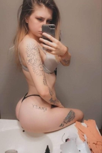 Taylor, Age 26, Escort in Des Moines IA / USA - 5
