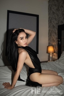 Malika, Age 22, Escort in Dubai / UAE - 5