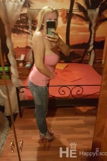 Anett08, věk 47 let, Budapešť / Maďarsko Doprovod - 4