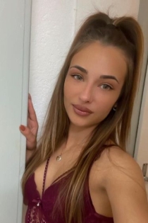 Olesia, 24 jaar, escorts uit Varna / Bulgarije - 3