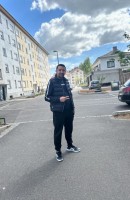 Goran, Miaka 31, Zagreb / ​​Wasindikizaji wa Kroatia