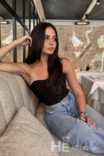 Tanya, 22 anni, Milano / Italia Escort - 1