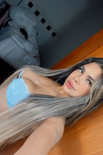 Angelcloe, starost 19, Pariz / France Escorts - 3