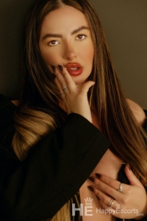 Clara, 24 let, Madrid / Španělsko Doprovod - 2