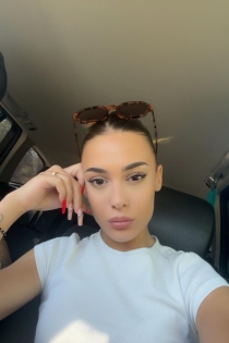 Eva, 24 let, Berlín / Německo Doprovod - 12